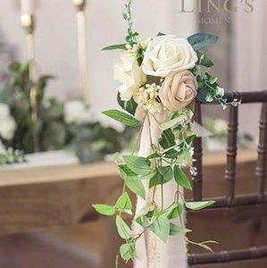 Lings chair aisle floral 16